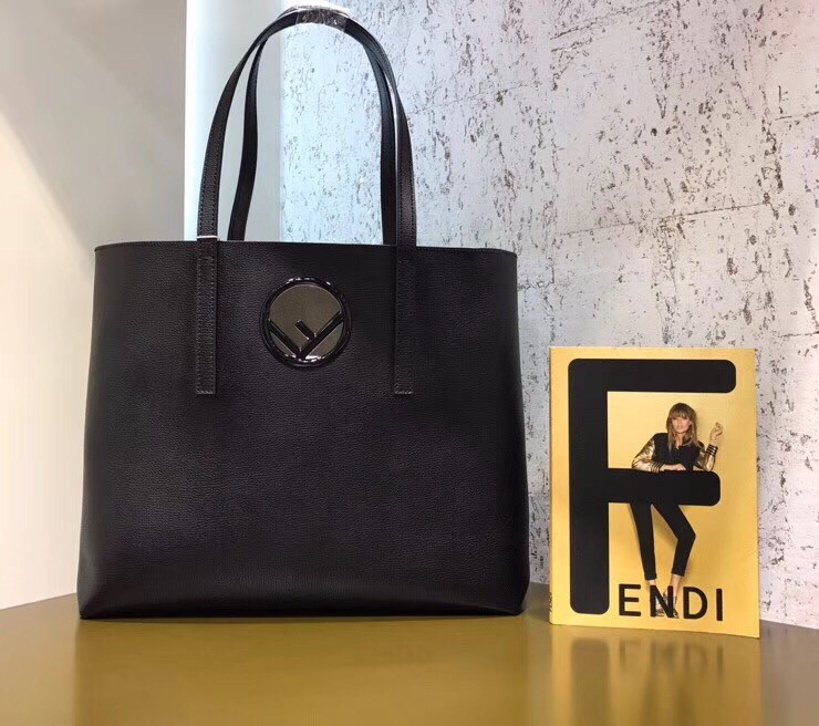 F**di black leather logo shopper bag