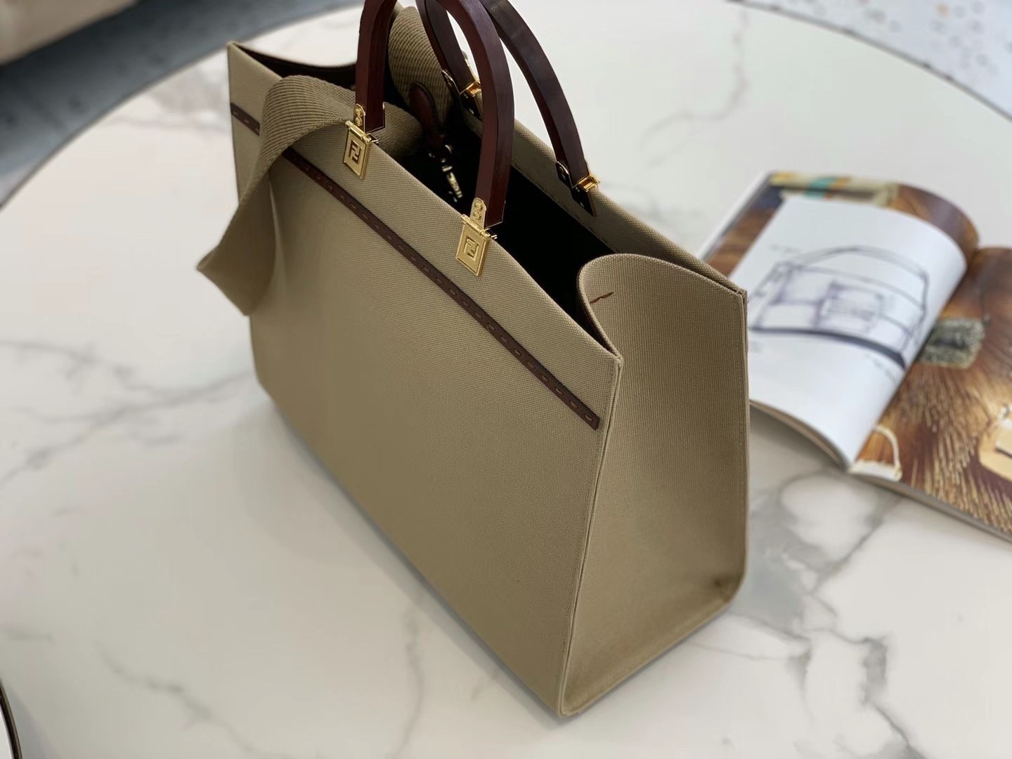 F**di sunshine medium shopper bag in beige canvas