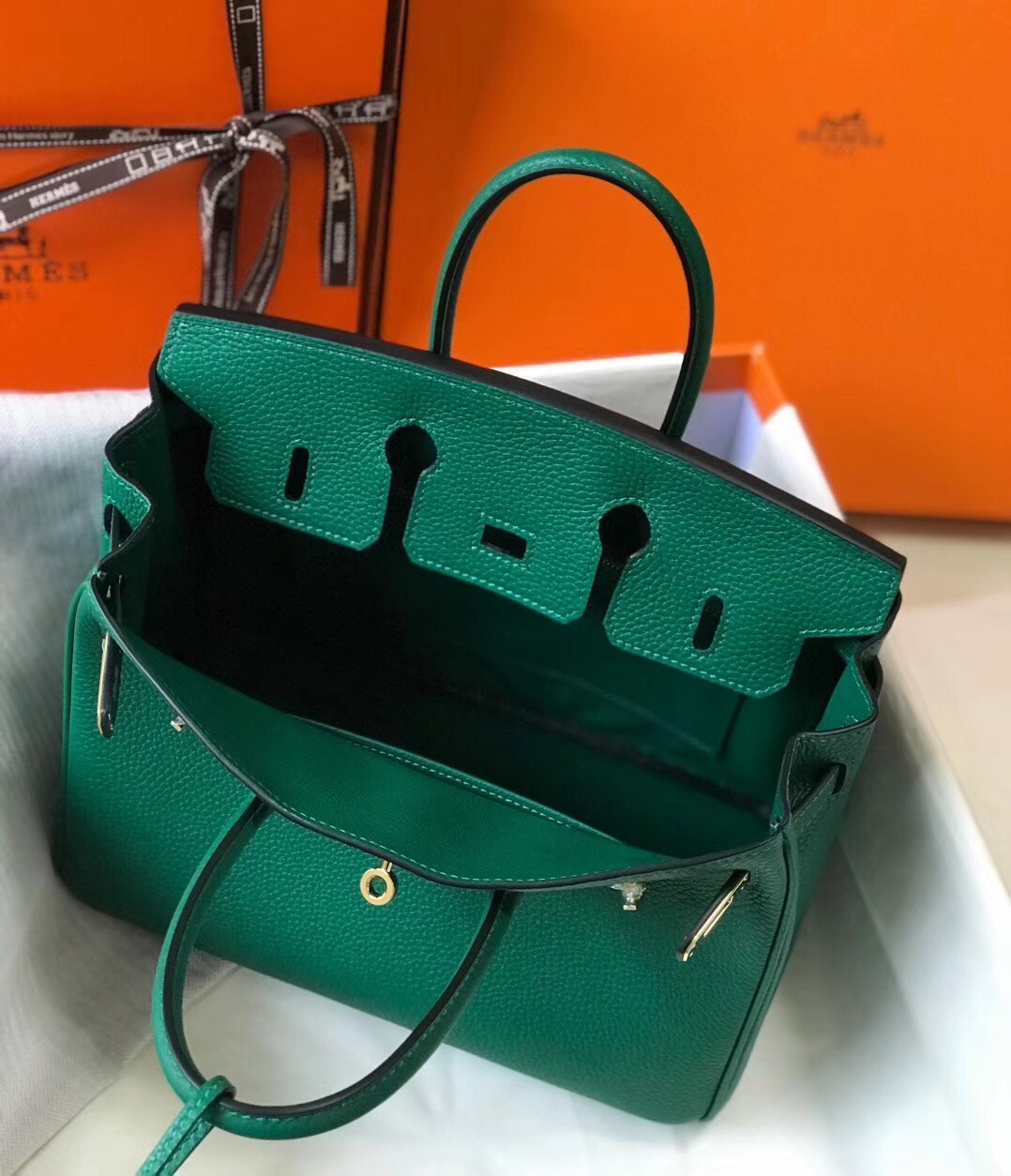 H**mes birkin 25cm bag in malachite clemence leather