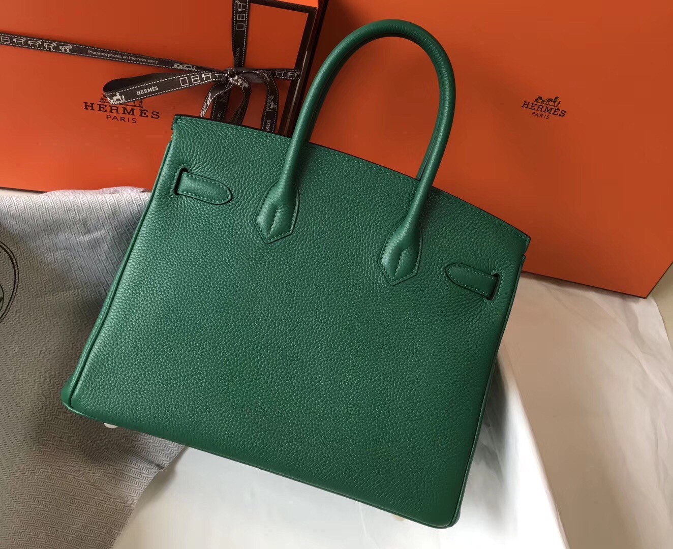 H**mes birkin 30cm bag in malachite clemence leather