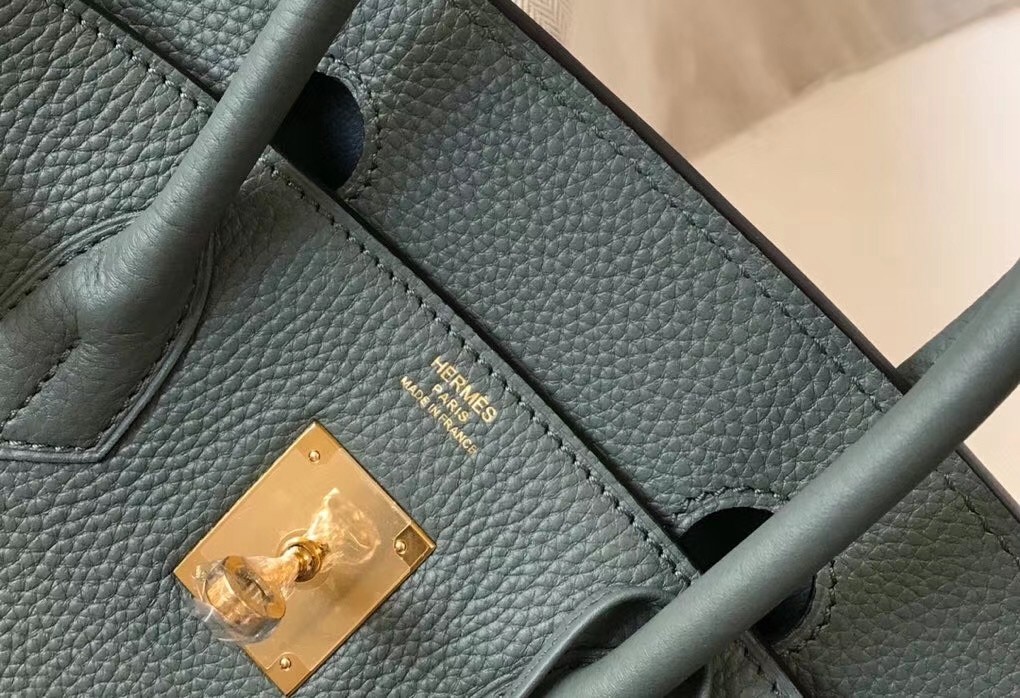 H**mes birkin 35cm bag in vert amande clemence leather