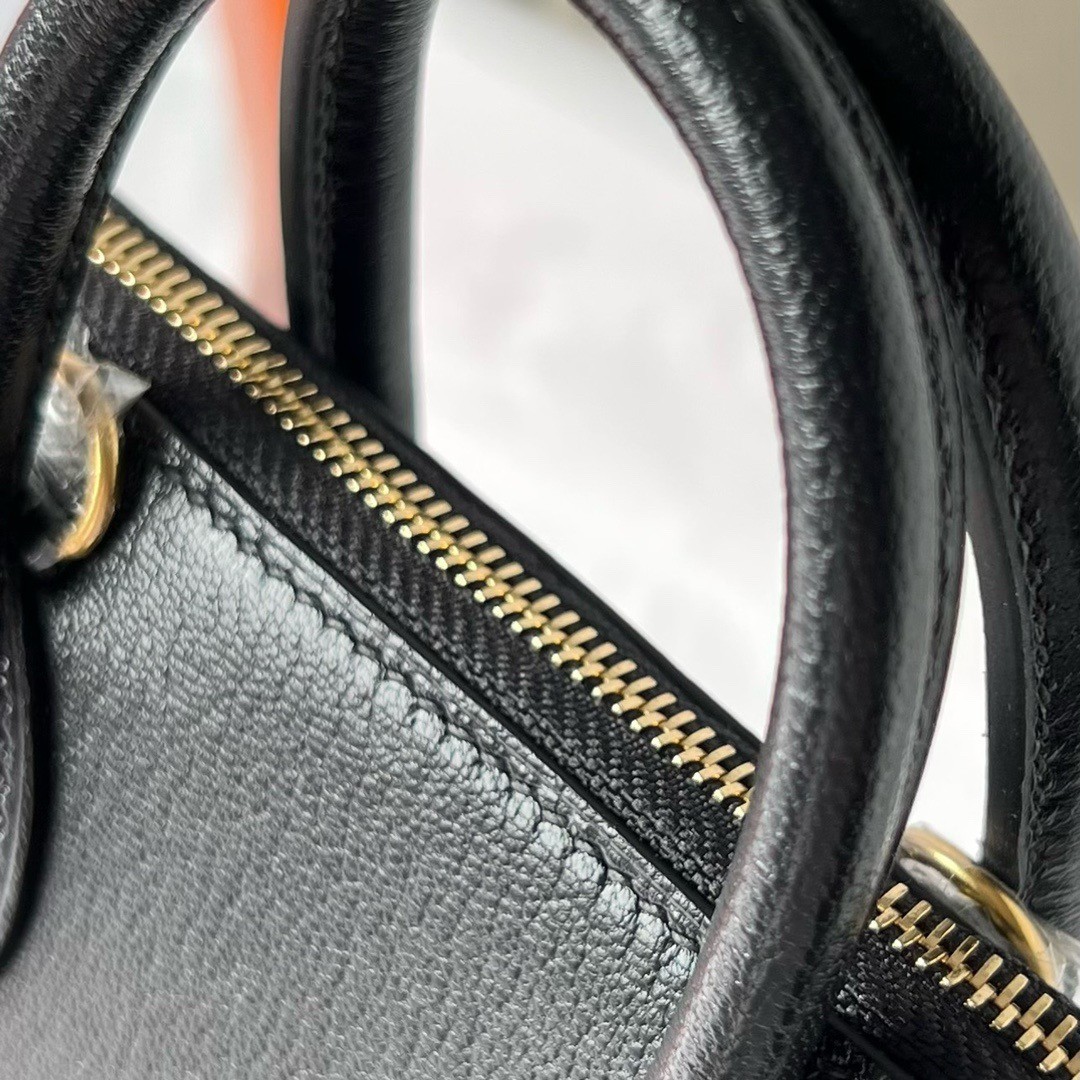 H**mes bolide 1923 mini handmade bag in black chevre mysore leather