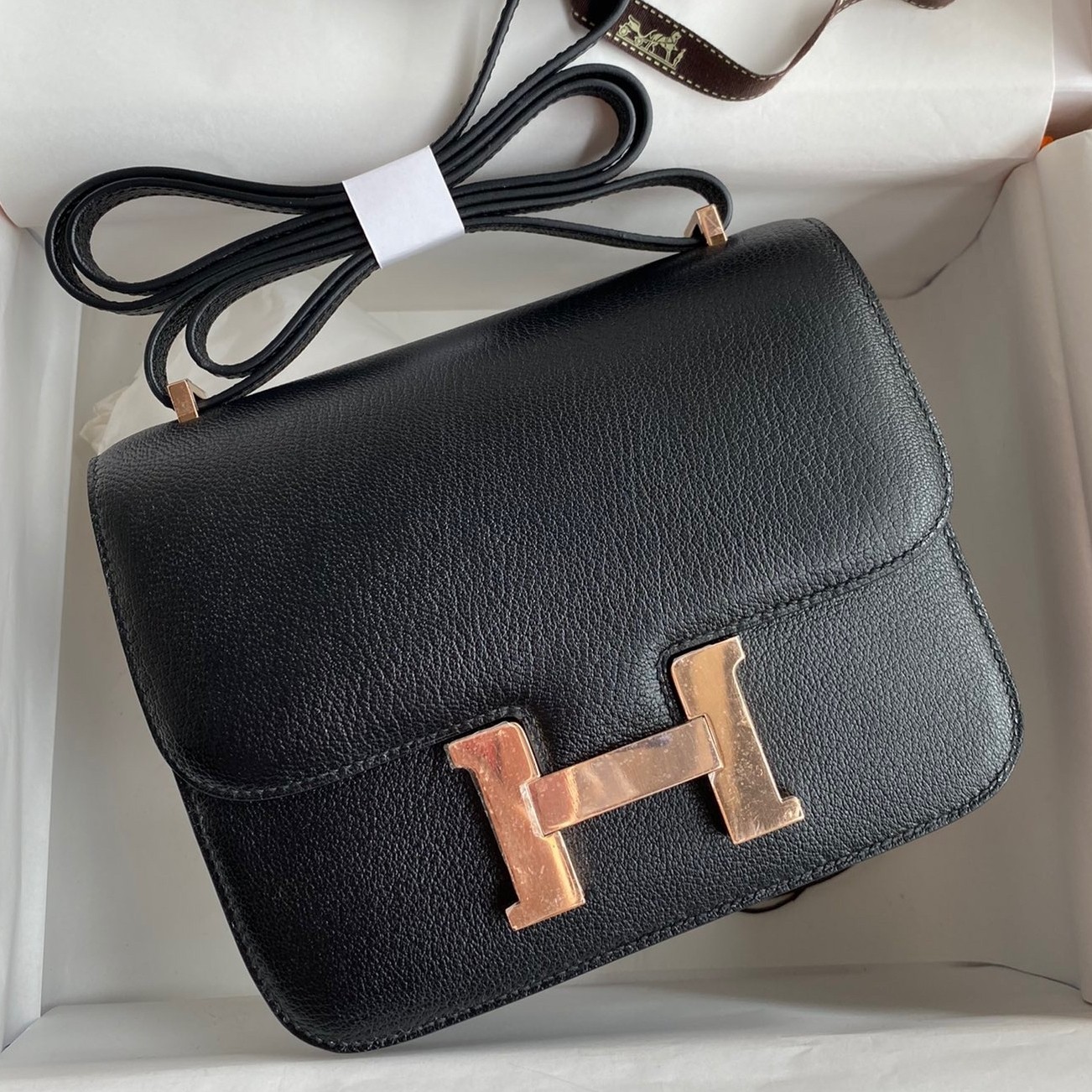 H**mes constance 18 handmade bag in black chevre mysore leather