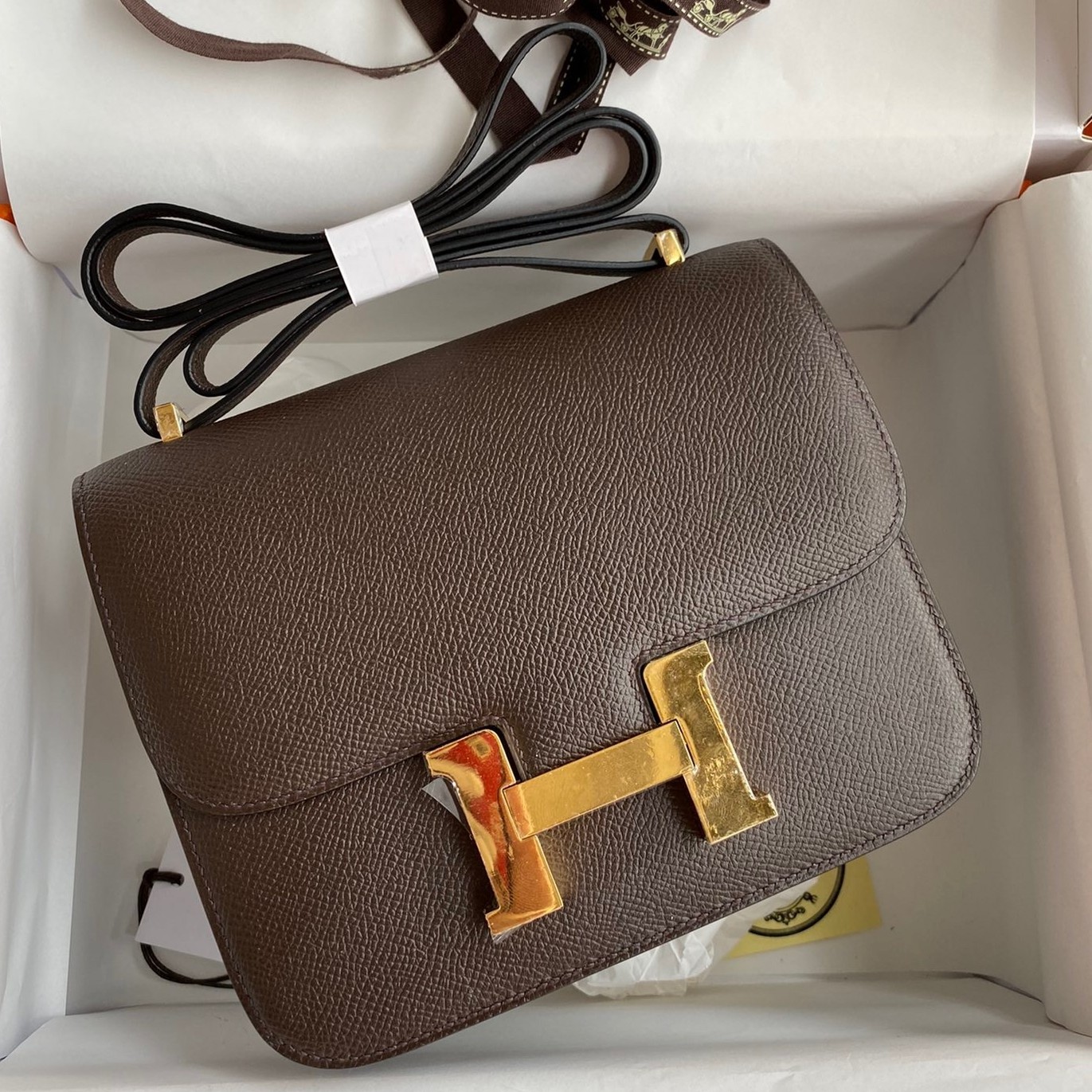 H**mes constance 18 handmade bag in chocolat epsom calfskin