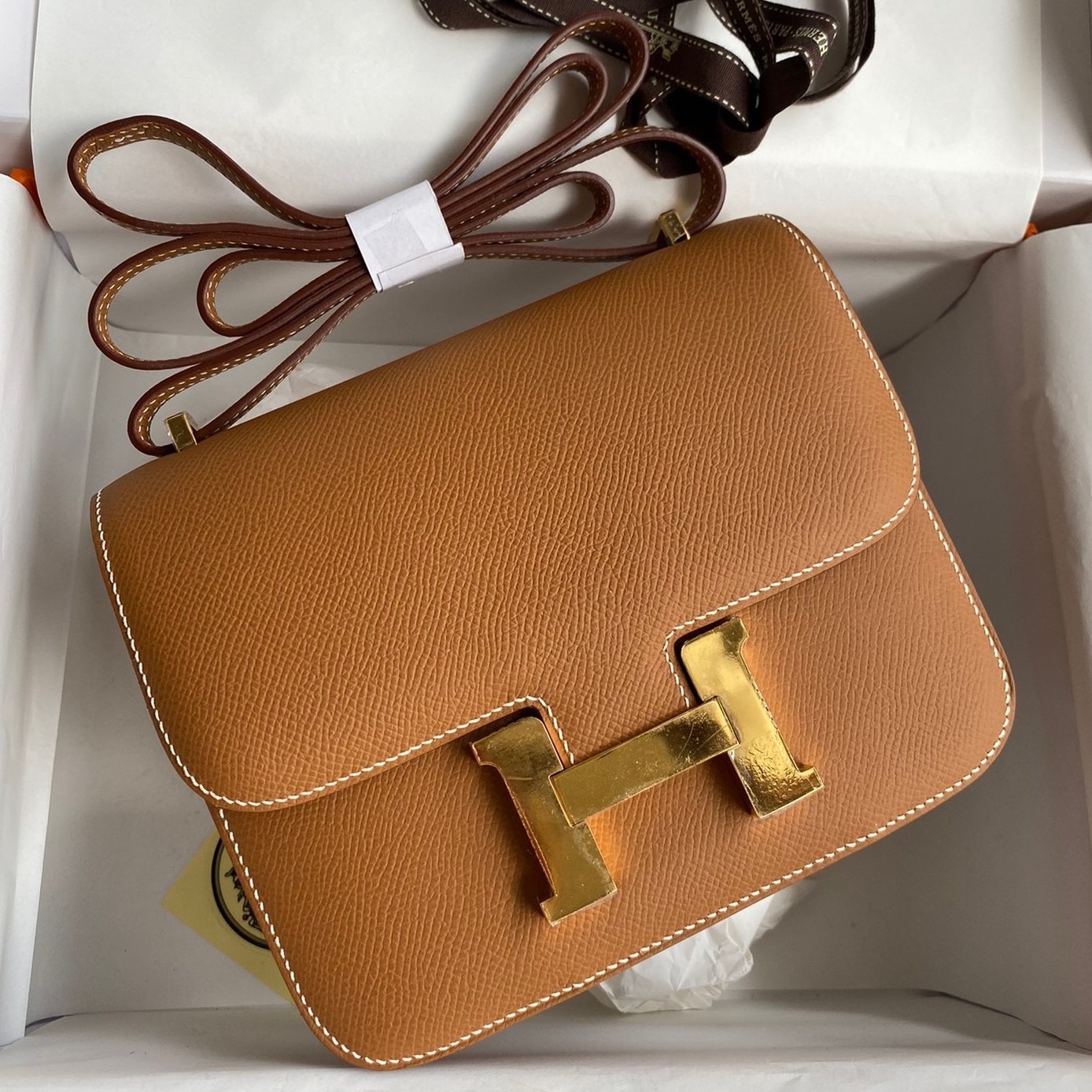 H**mes constance 18 handmade bag in gold epsom calfskin