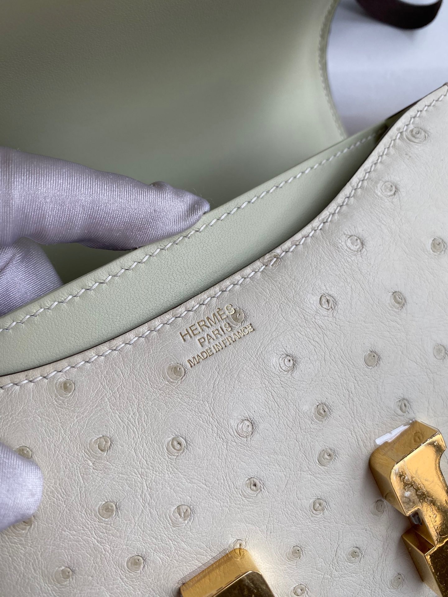 H**mes constance 18 handmade bag in parchemin ostrich leather