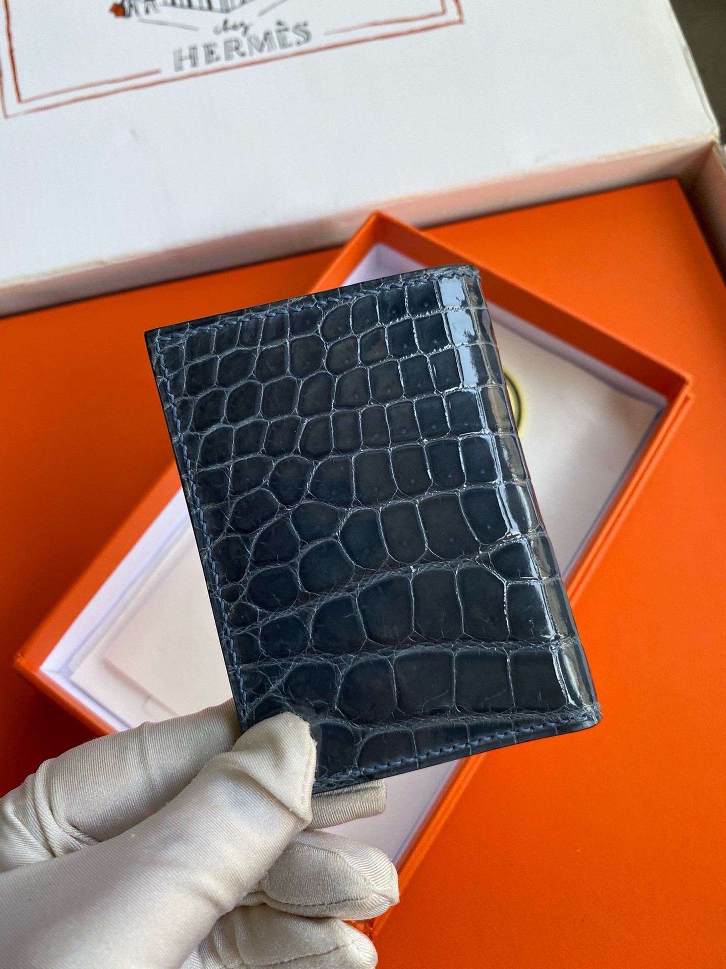 H**mes mc² euclide card holder in blue colvert shiny alligator leather