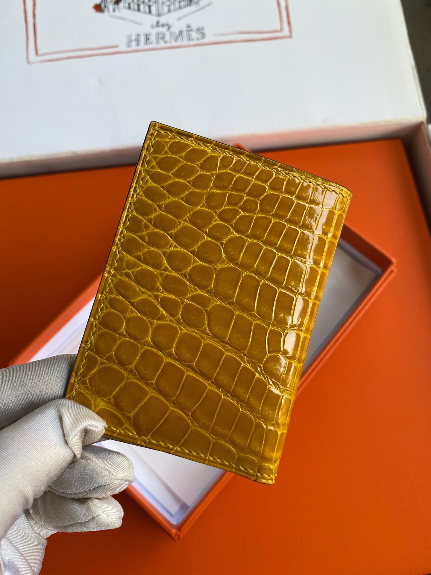 H**mes mc² euclide card holder in jaune ambre shiny alligator leather
