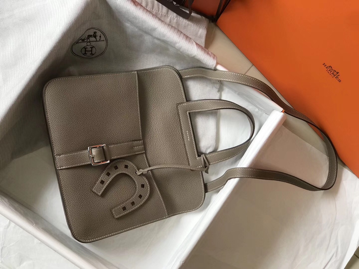 H**mes halzan 31cm bag in grey clemence leather