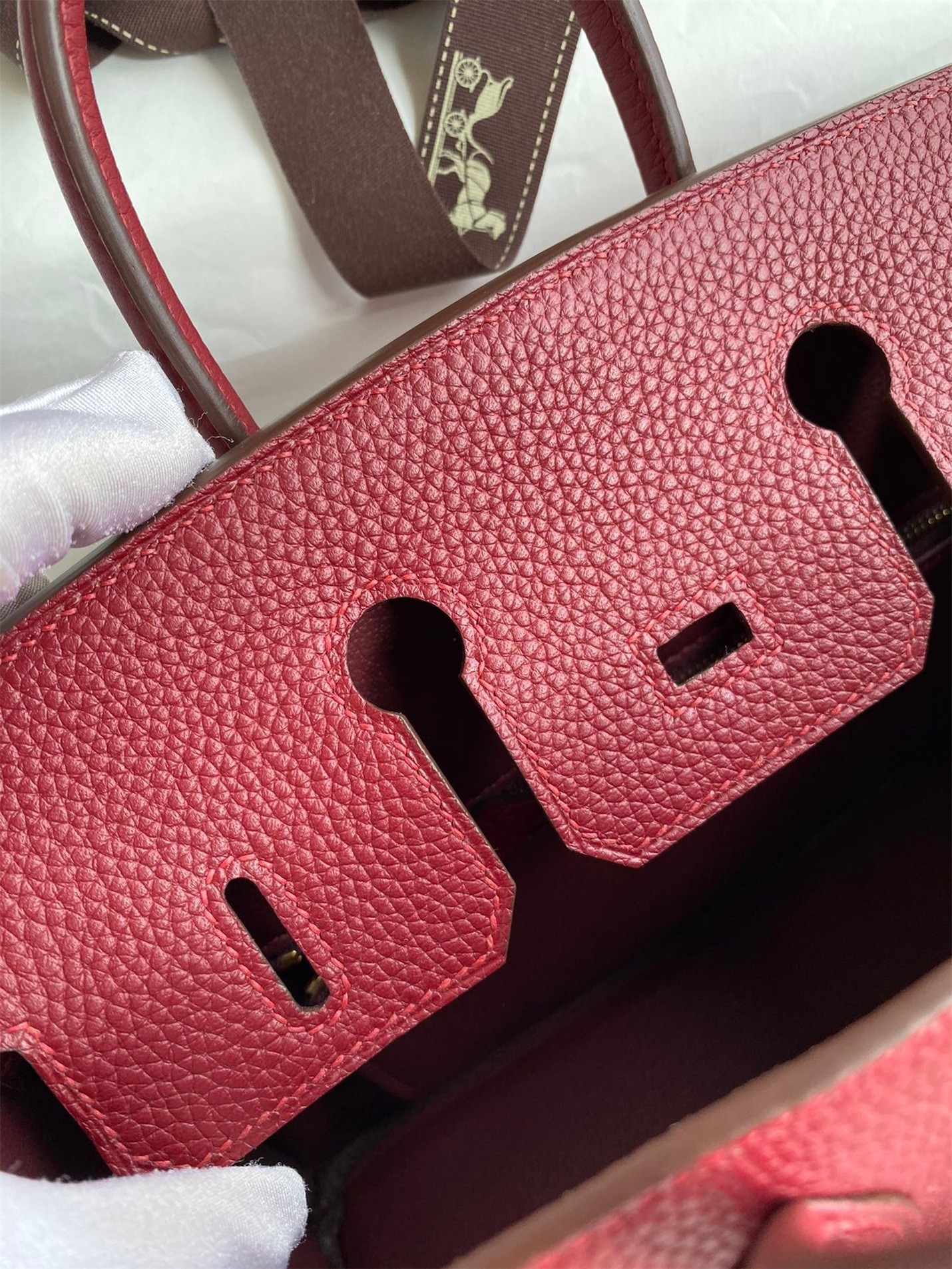 H**mes birkin 25 retourne handmade bag in bordeaux clemence leather