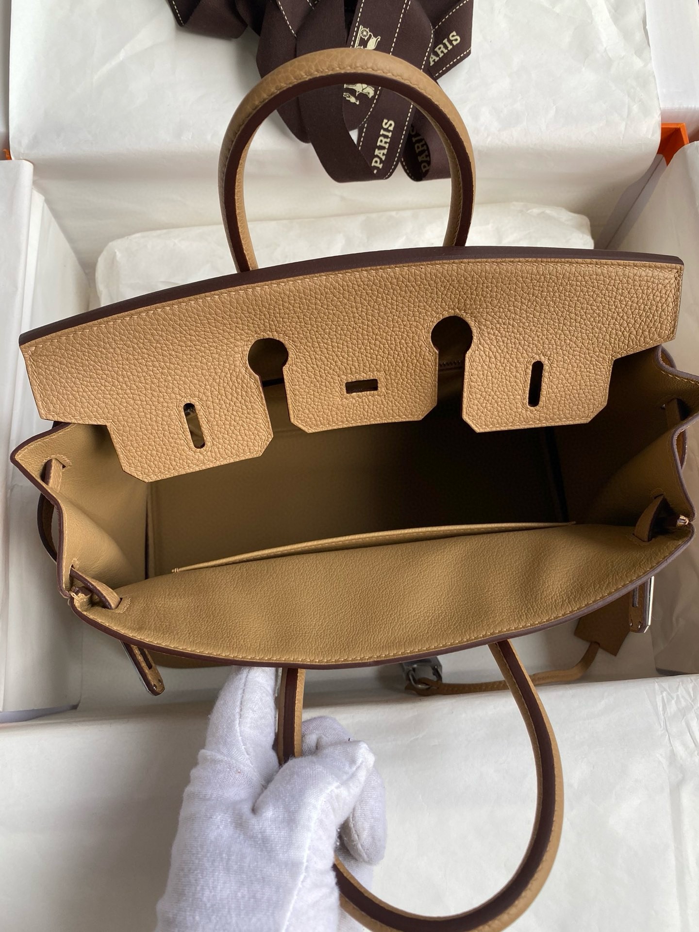 H**mes birkin 25 retourne handmade bag in chai clemence leather