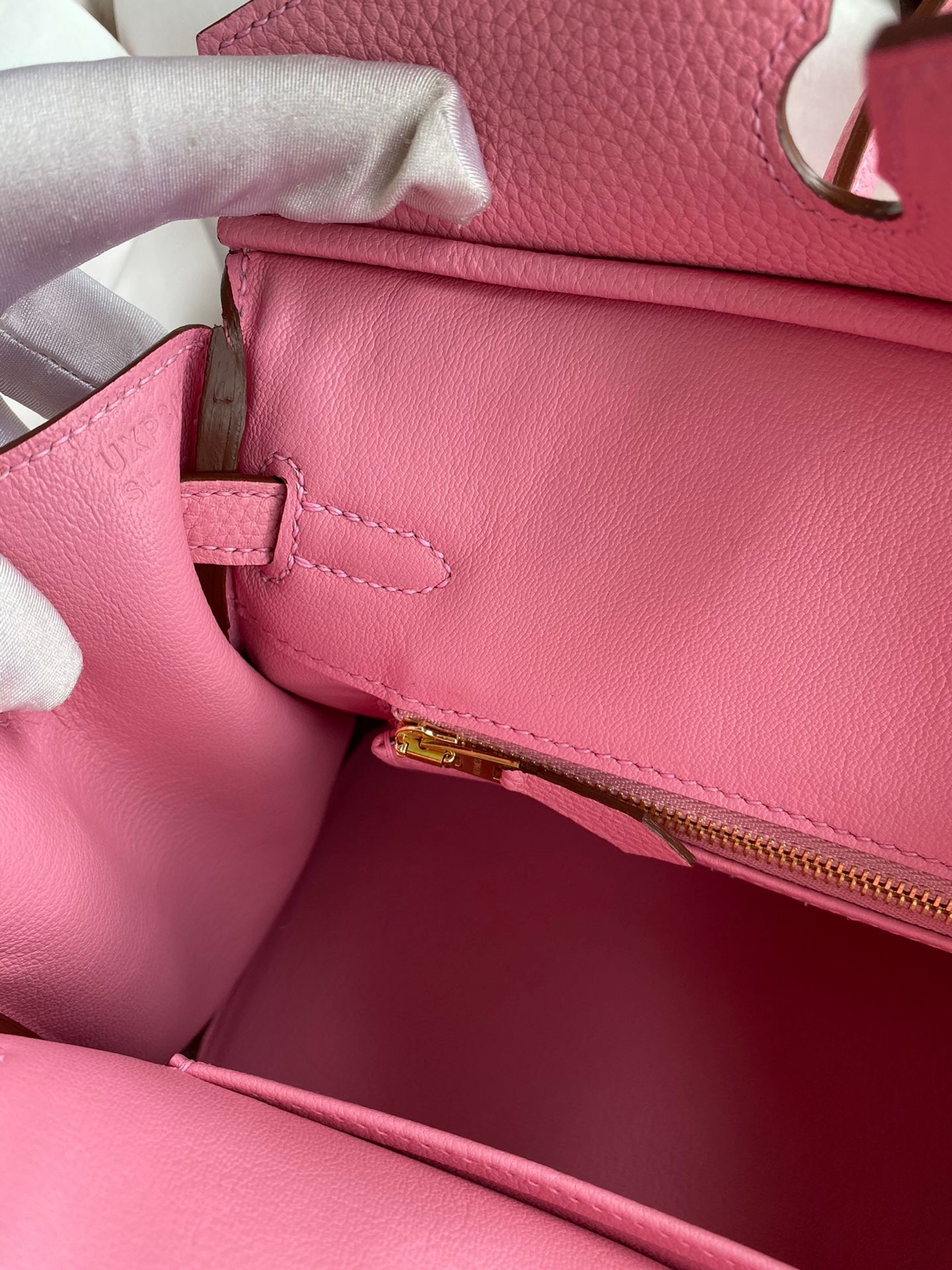 H**mes birkin 25 retourne handmade bag in pink clemence leather