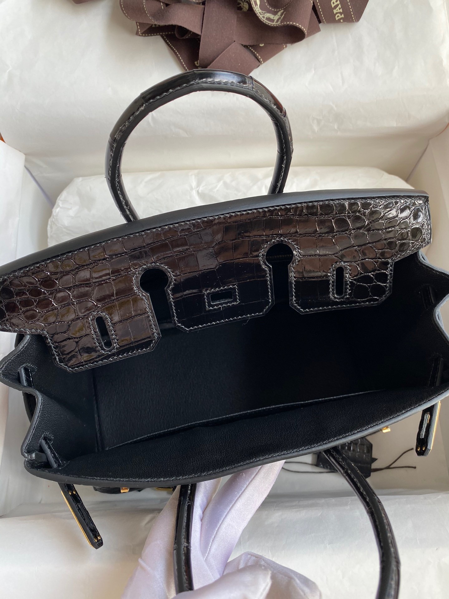 H**mes birkin 25 handmade bag in black crocodile niloticus shiny skin