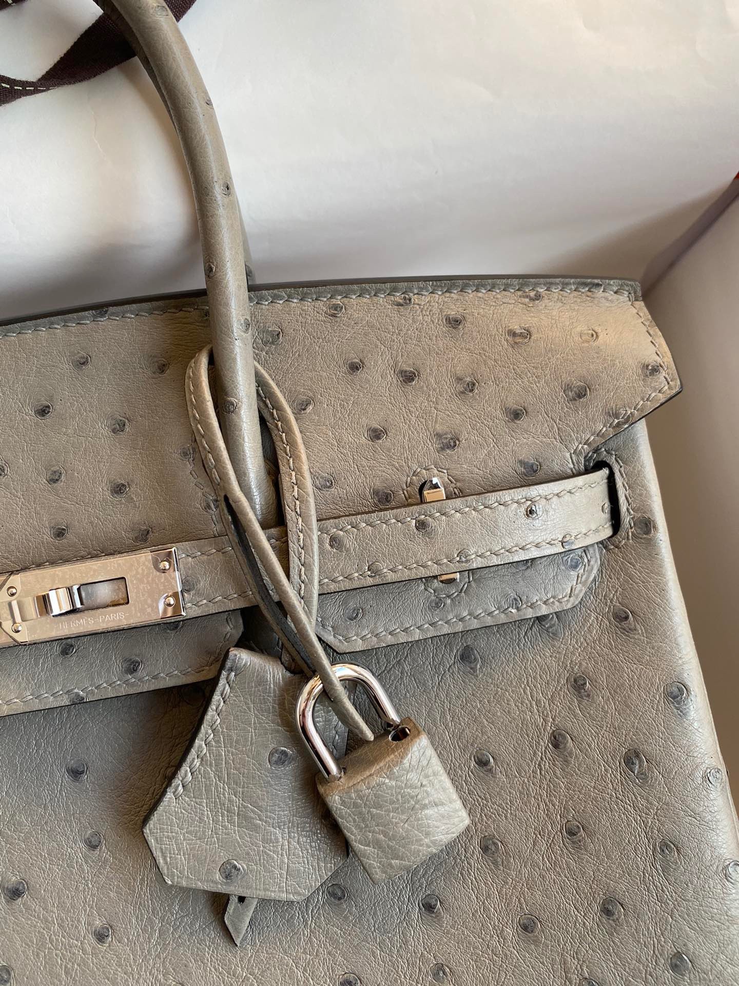 H**mes birkin 25 retourne handmade bag in gris tourterelle ostrich leather