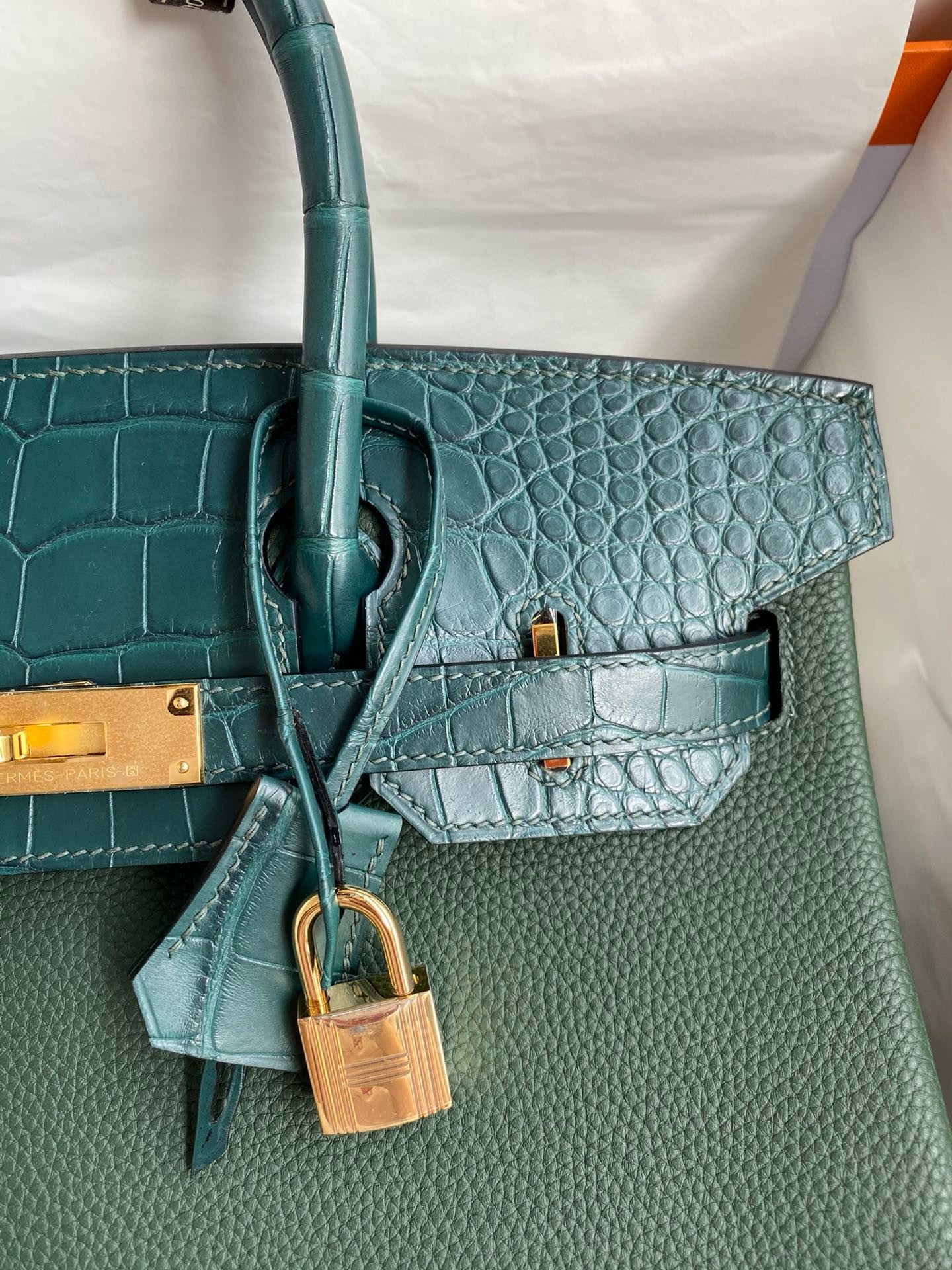 H**mes touch birkin 30 bag in green clemence and matte alligator leather