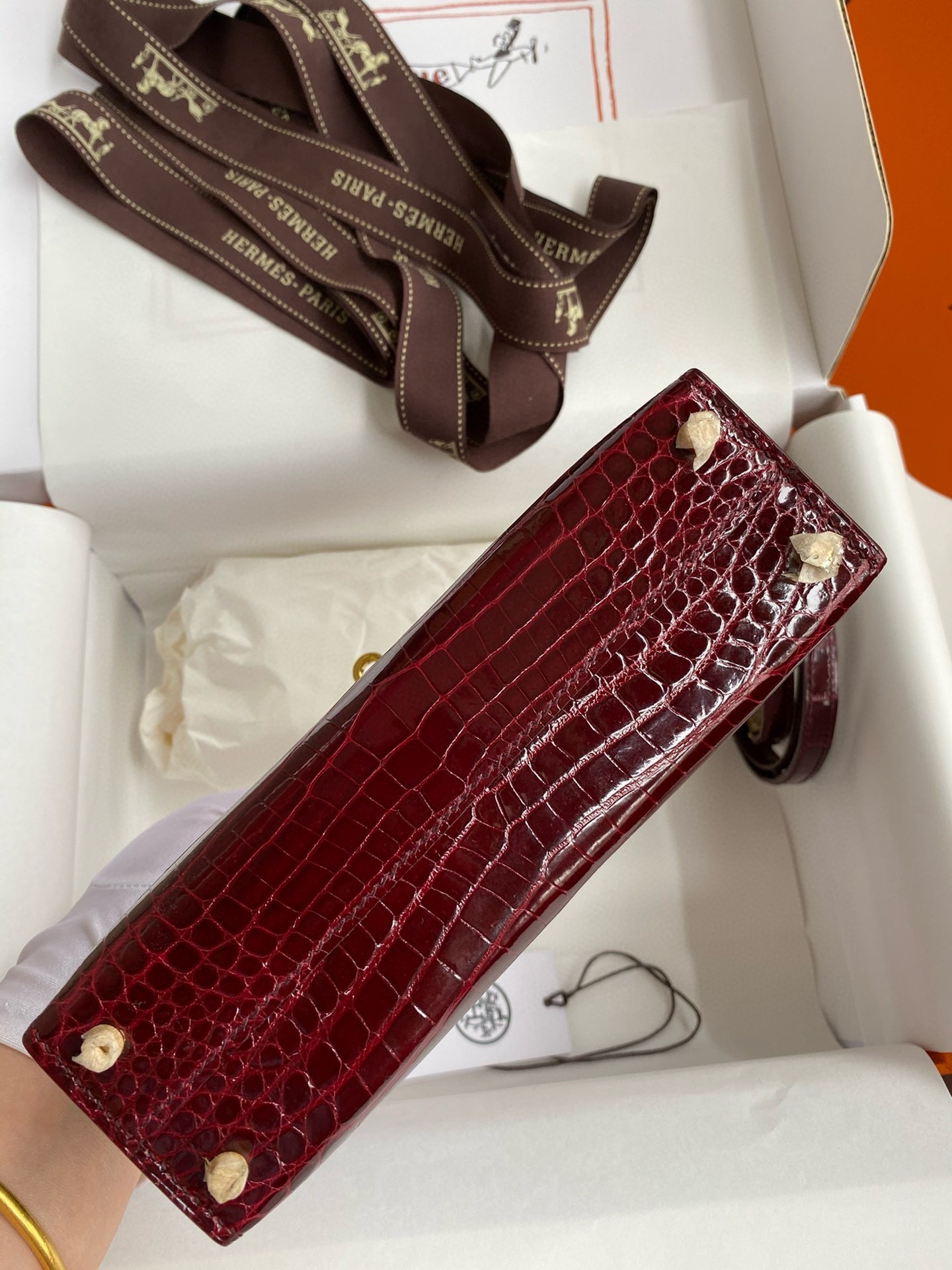 H**mes kelly mini ii sellier handmade bag in bordeaux shiny alligator leather