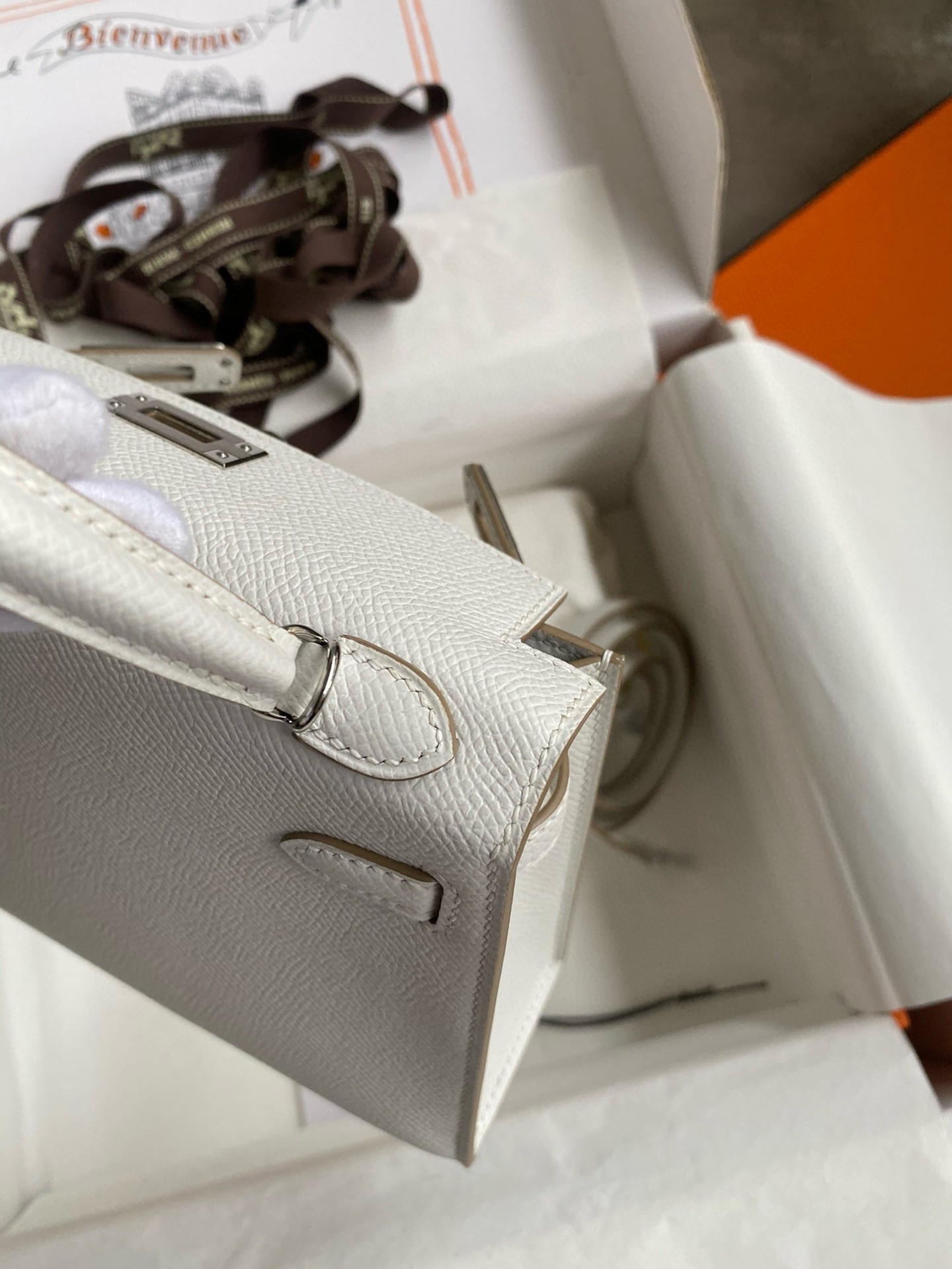 H**mes kelly mini ii sellier handmade bag in gris pale epsom calfskin