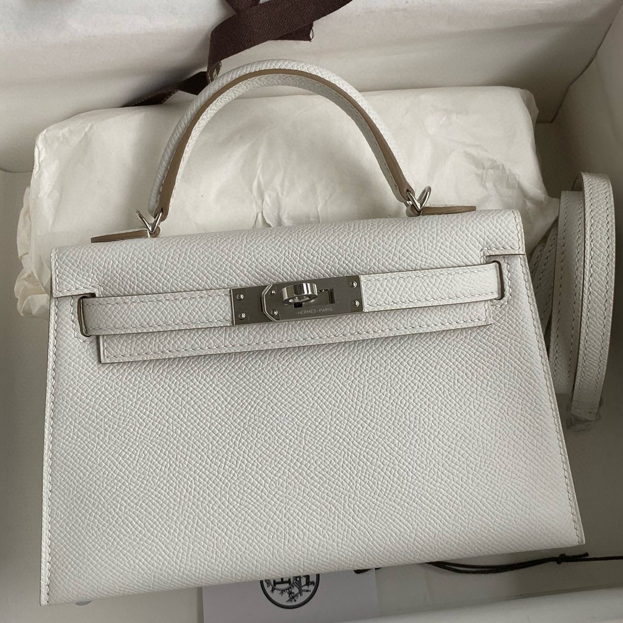 H**mes kelly mini ii sellier handmade bag in gris pale epsom calfskin