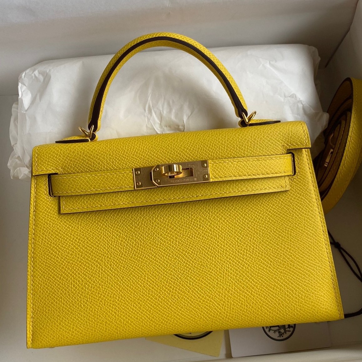 H**mes kelly mini ii sellier handmade bag in jaune de naples epsom calfskin