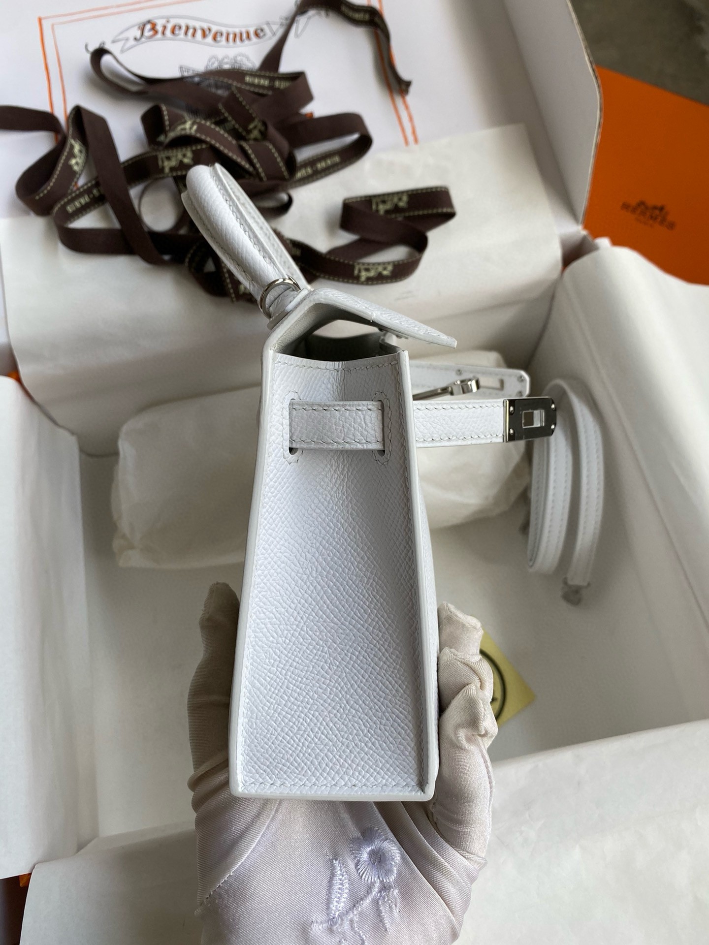 H**mes kelly mini ii sellier handmade bag in white epsom calfskin