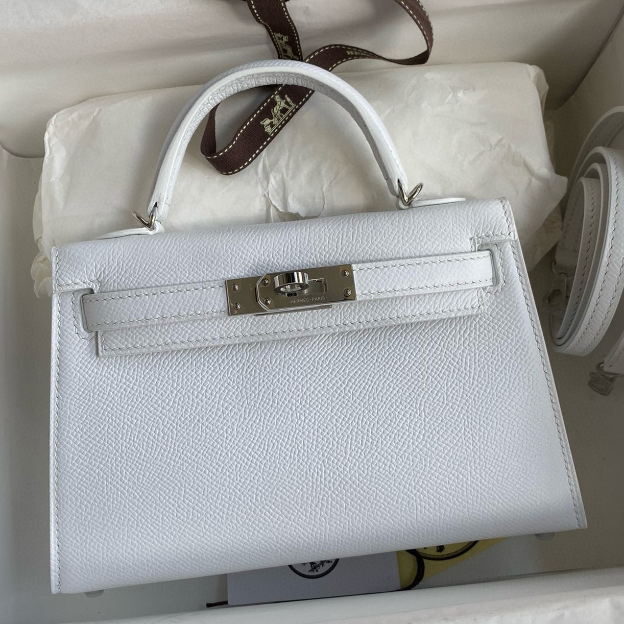 H**mes kelly mini ii sellier handmade bag in white epsom calfskin