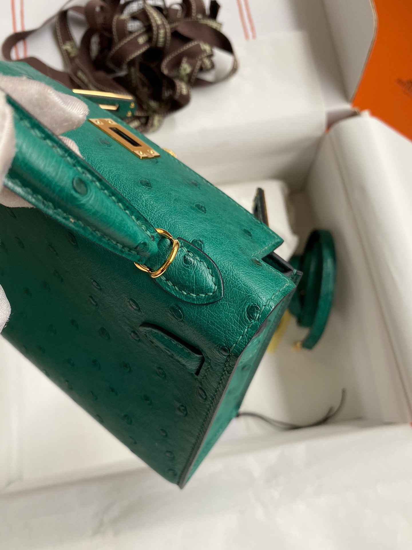 H**mes kelly mini ii sellier handmade bag in vert vertigo ostrich leather