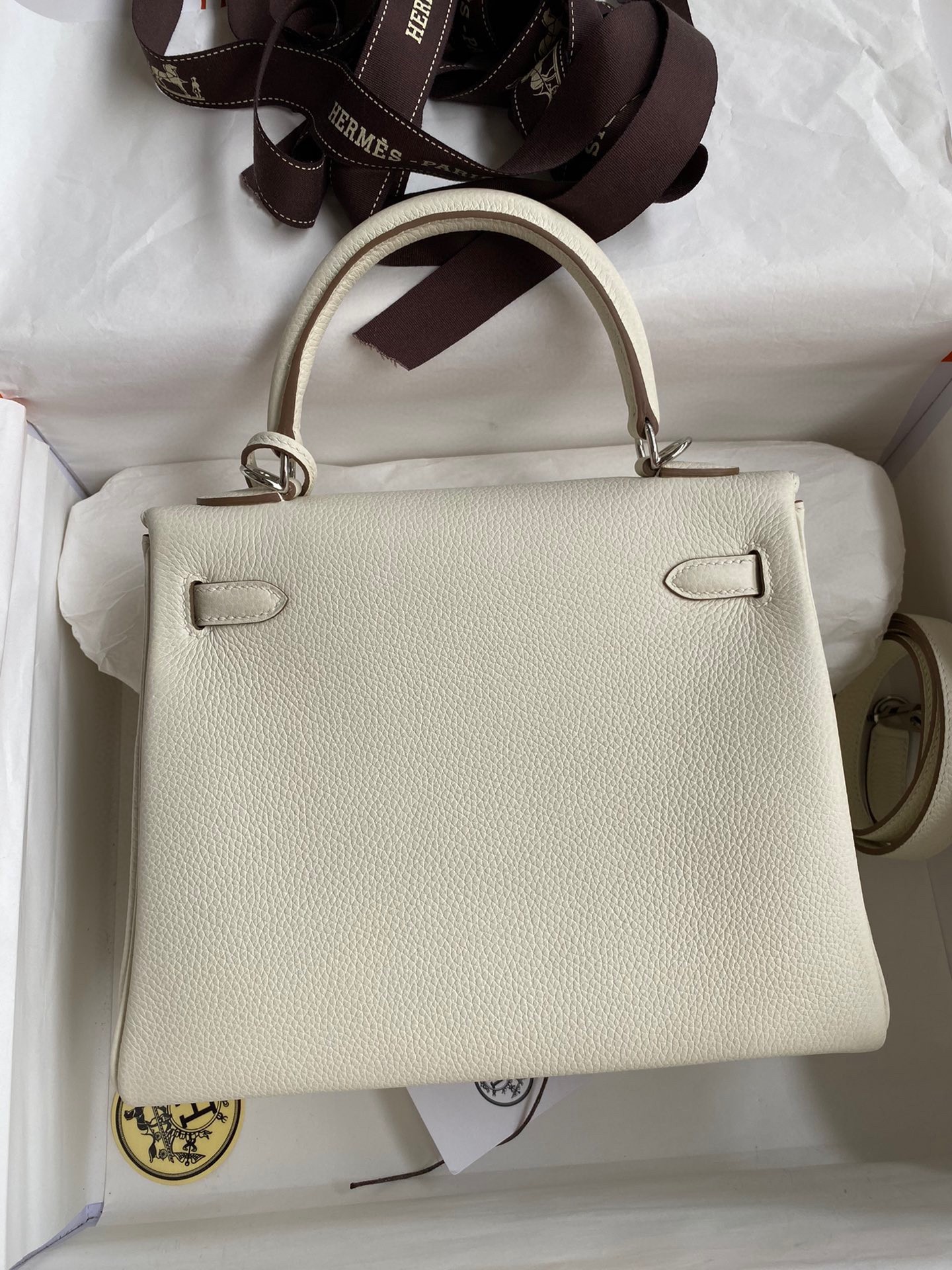 H**mes kelly retourne 25 handmade bag in mushroom clemence leather