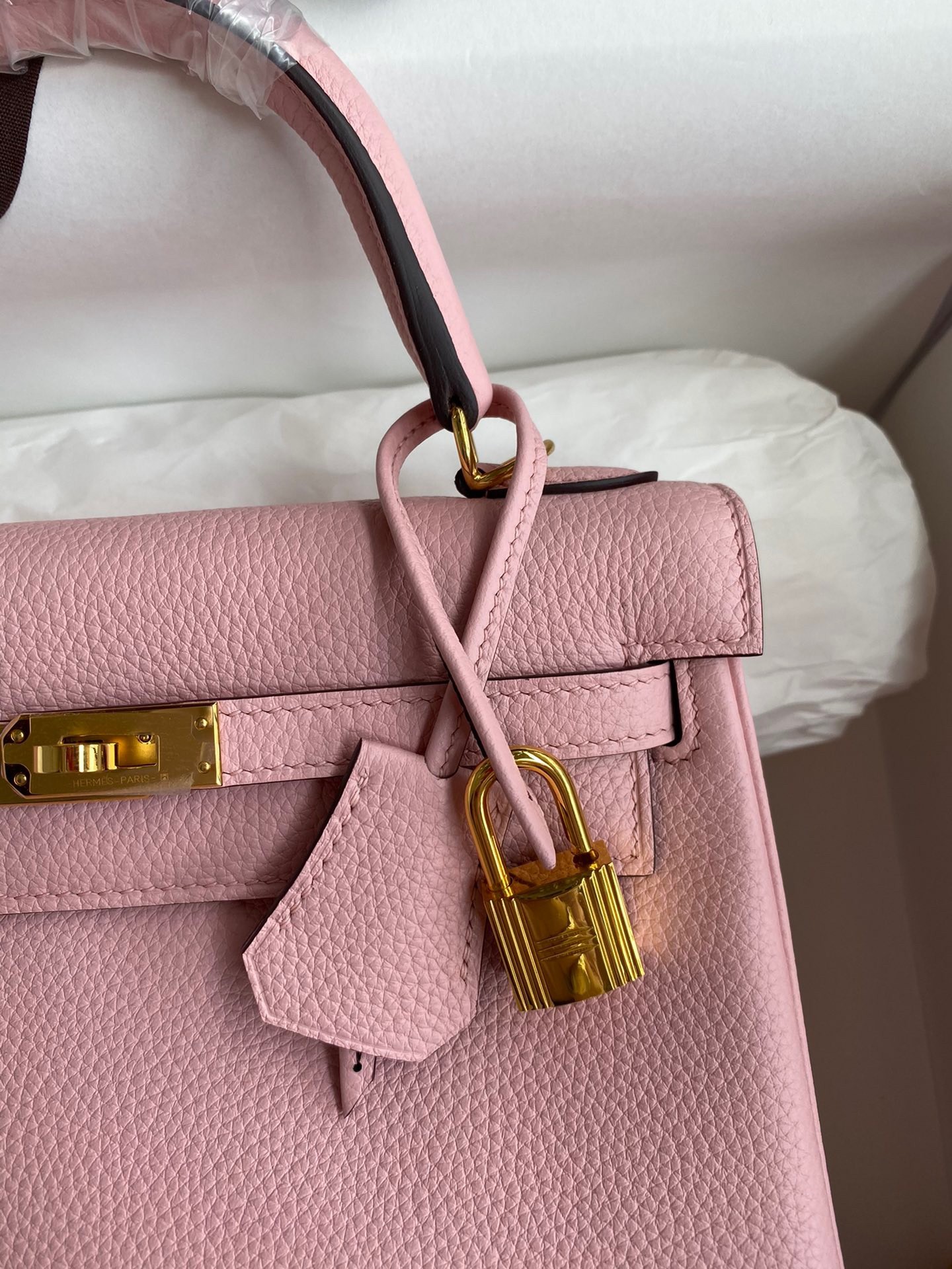 H**mes kelly retourne 25 handmade bag in rose sakura clemence leather