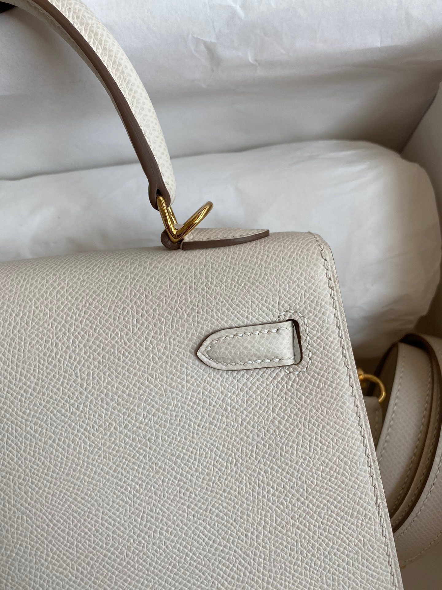 H**mes kelly sellier 25 handmade bag in craie epsom calfskin