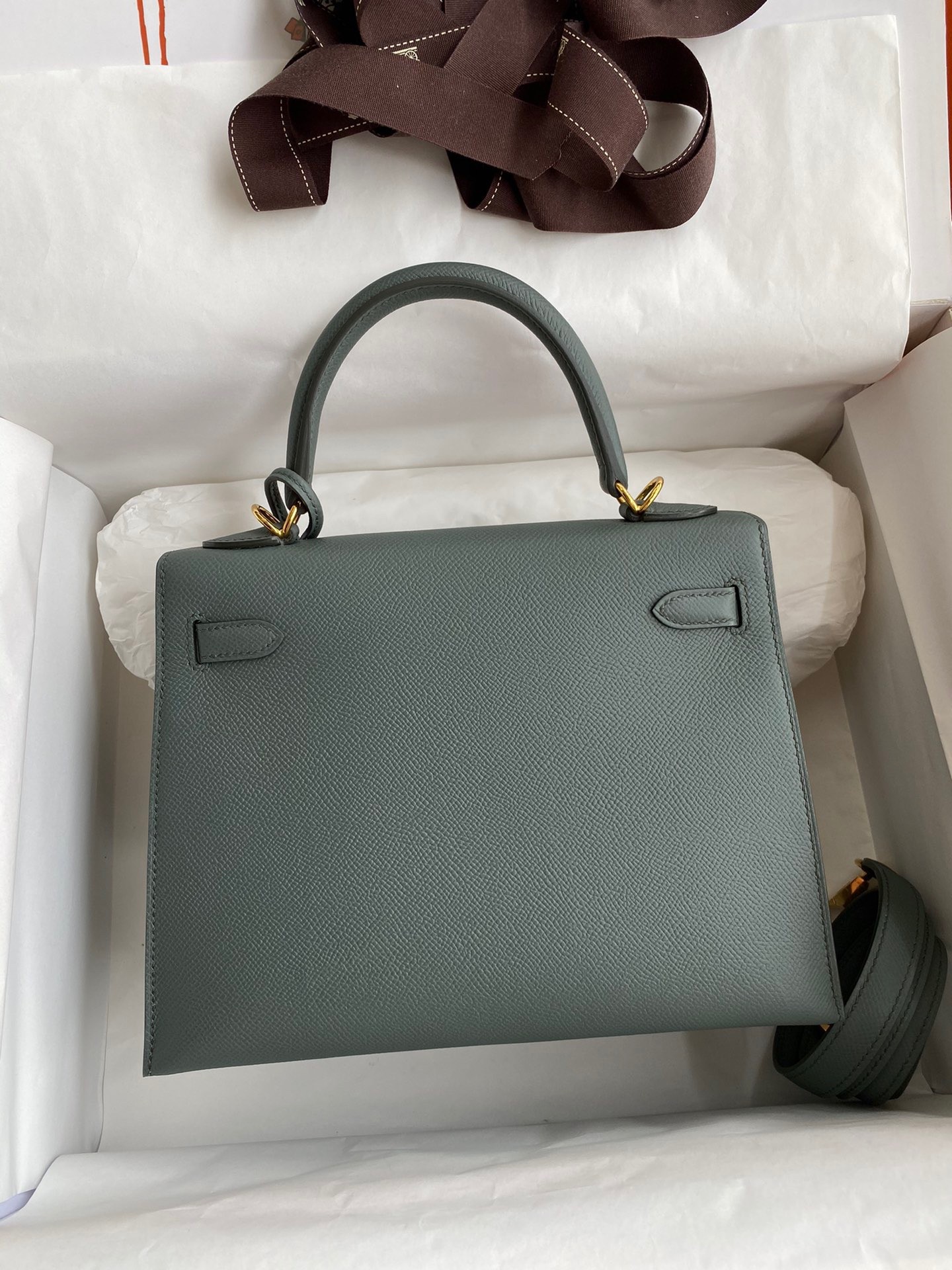 H**mes kelly sellier 25 handmade bag in vert amande epsom calfskin