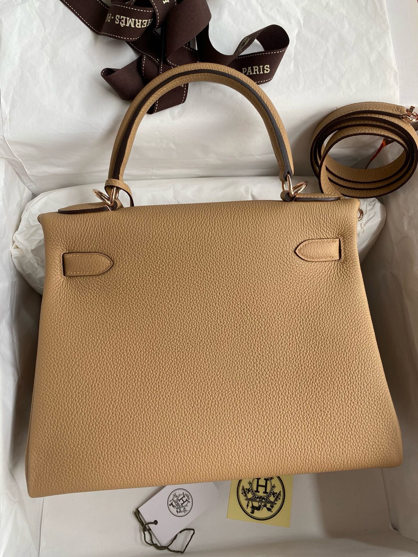 H**mes kelly retourne 28 handmade bag in chai clemence leather