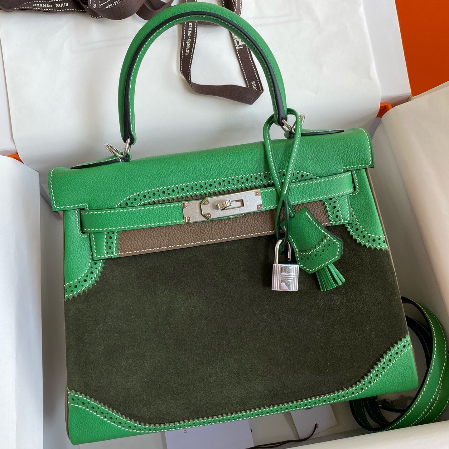 H**mes kelly 28 ghillies grizzly bag in bambou evercolor and olive veau doblis