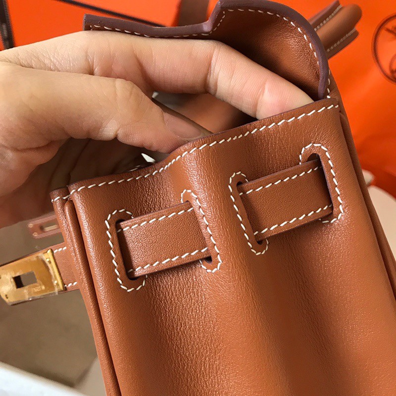 H**mes kelly retourne 28 handmade bag in gold swift calfskin