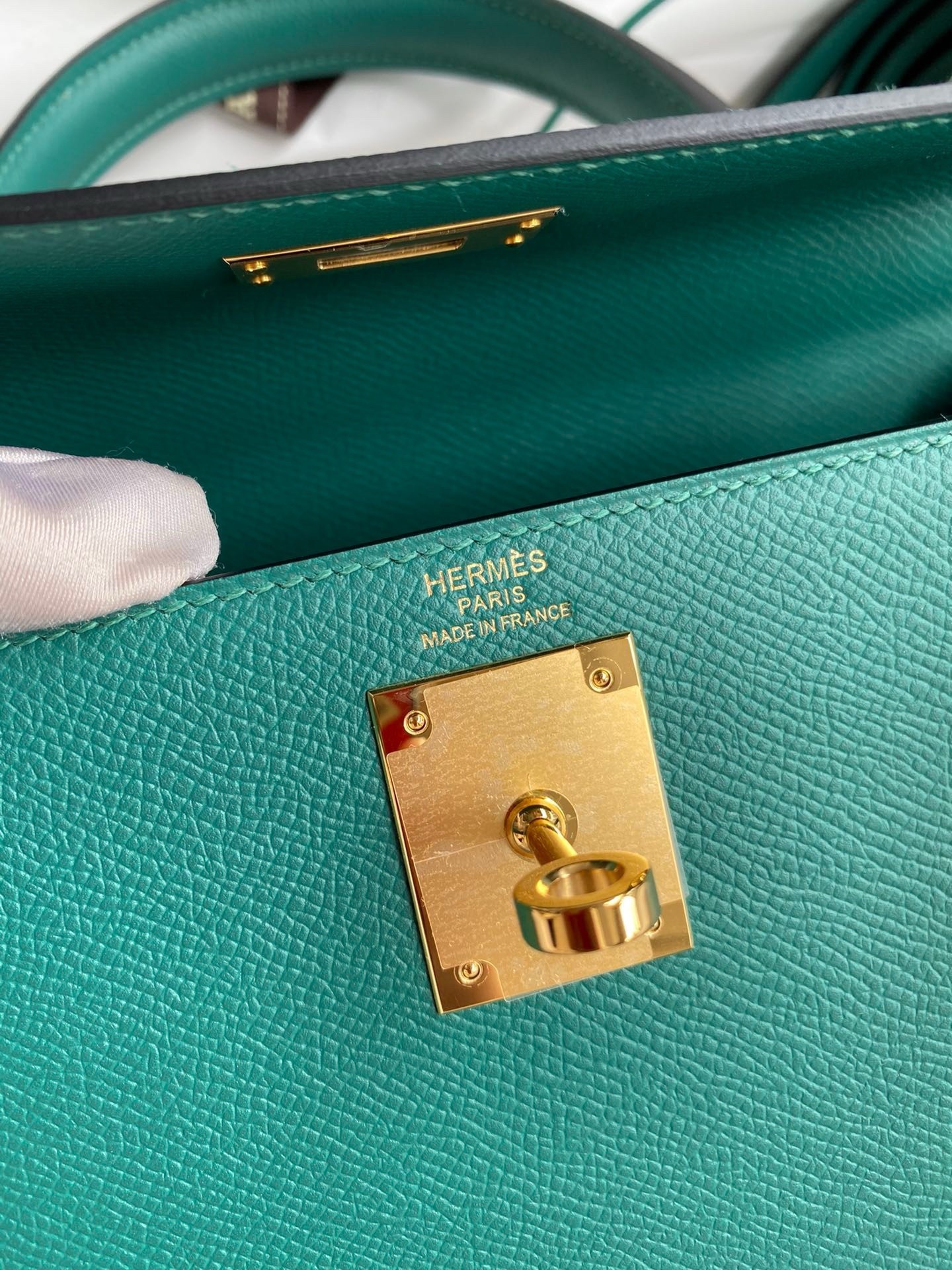 H**mes kelly sellier 32 handmade bag in malachite epsom calfskin