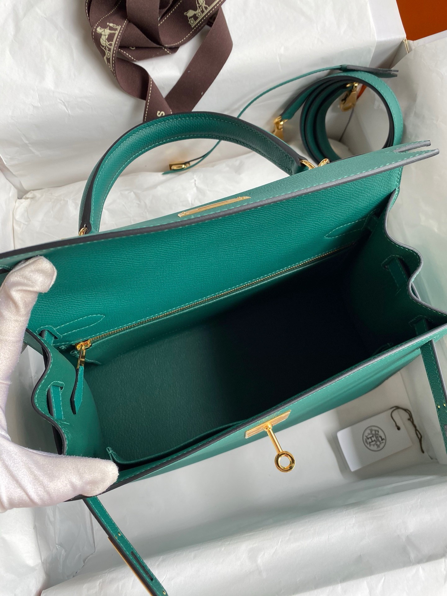 H**mes kelly sellier 32 handmade bag in malachite epsom calfskin