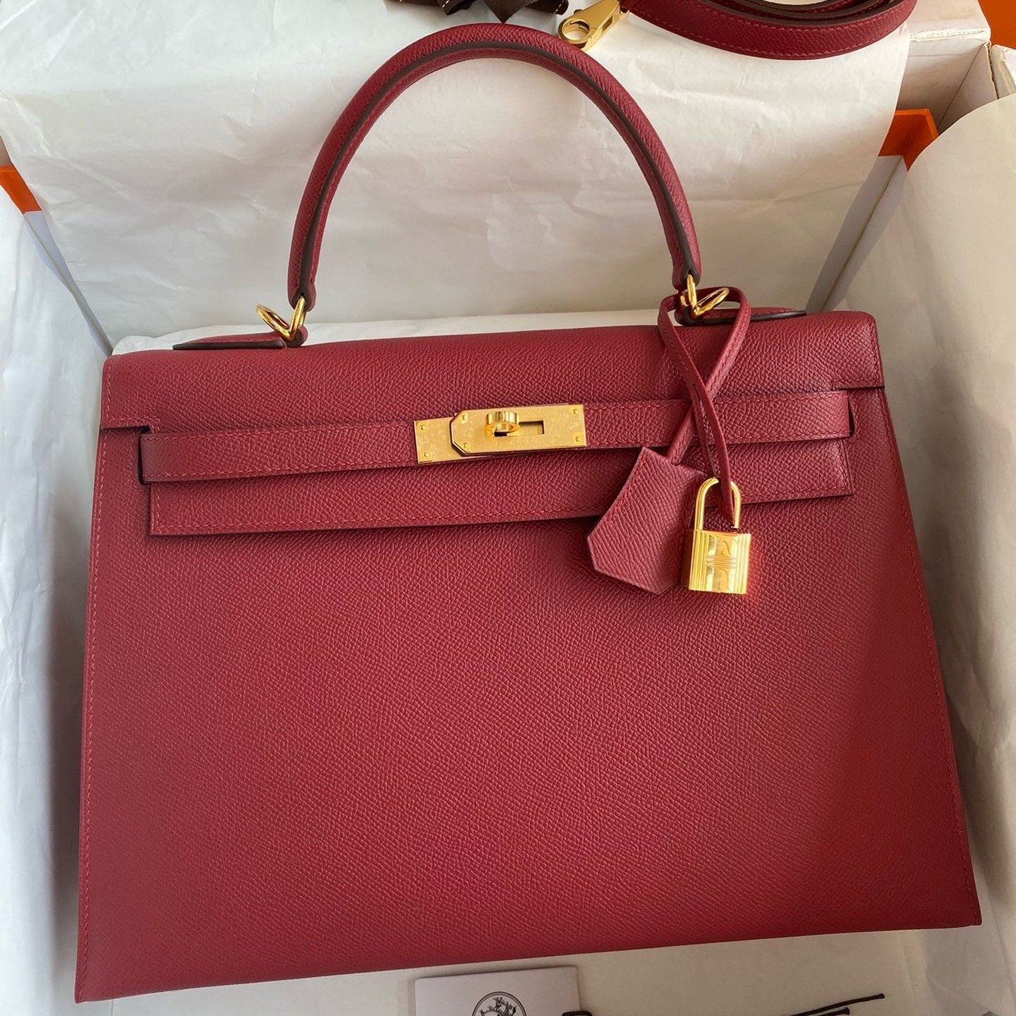 H**mes kelly sellier 32 handmade bag in red epsom calfskin