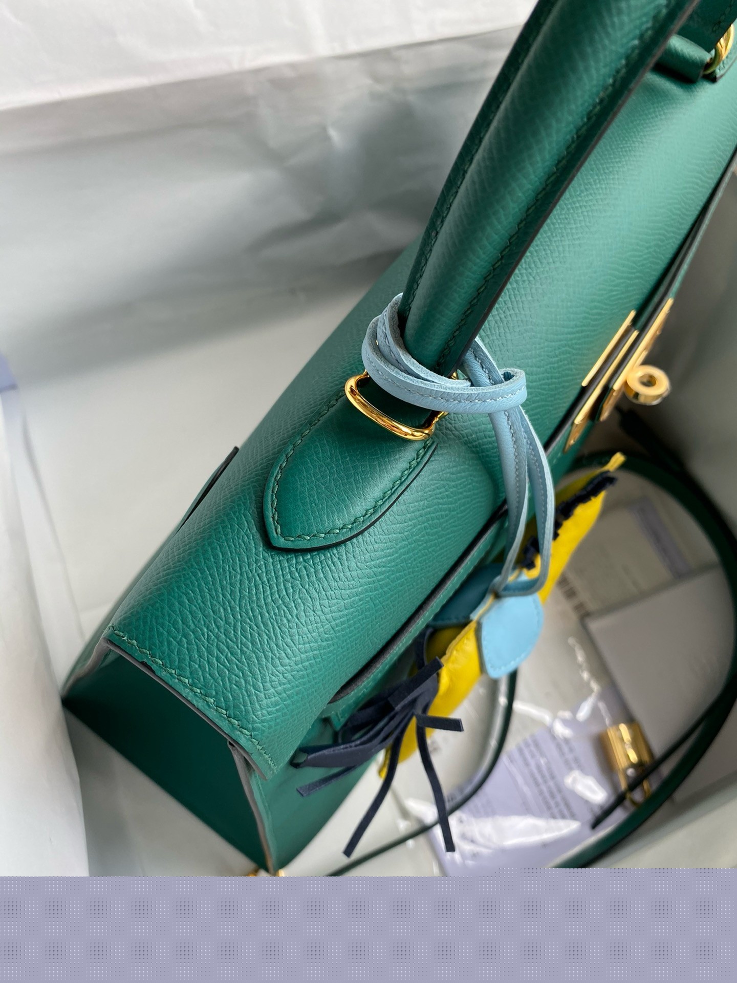 H**mes kelly sellier 35 handmade bag in malachite epsom calfskin
