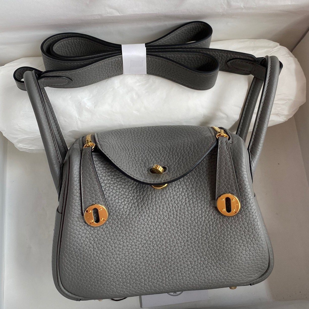 H**mes mini lindy handmade bag in gris meyer clemence leather