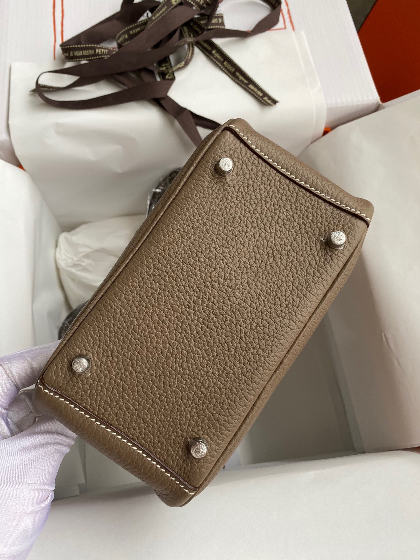 H**mes mini lindy handmade bag in taupe clemence leather