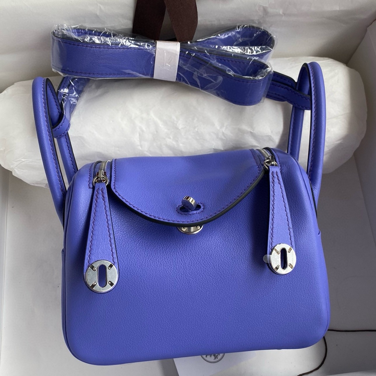 H**mes mini lindy handmade bag in lilas swift leather