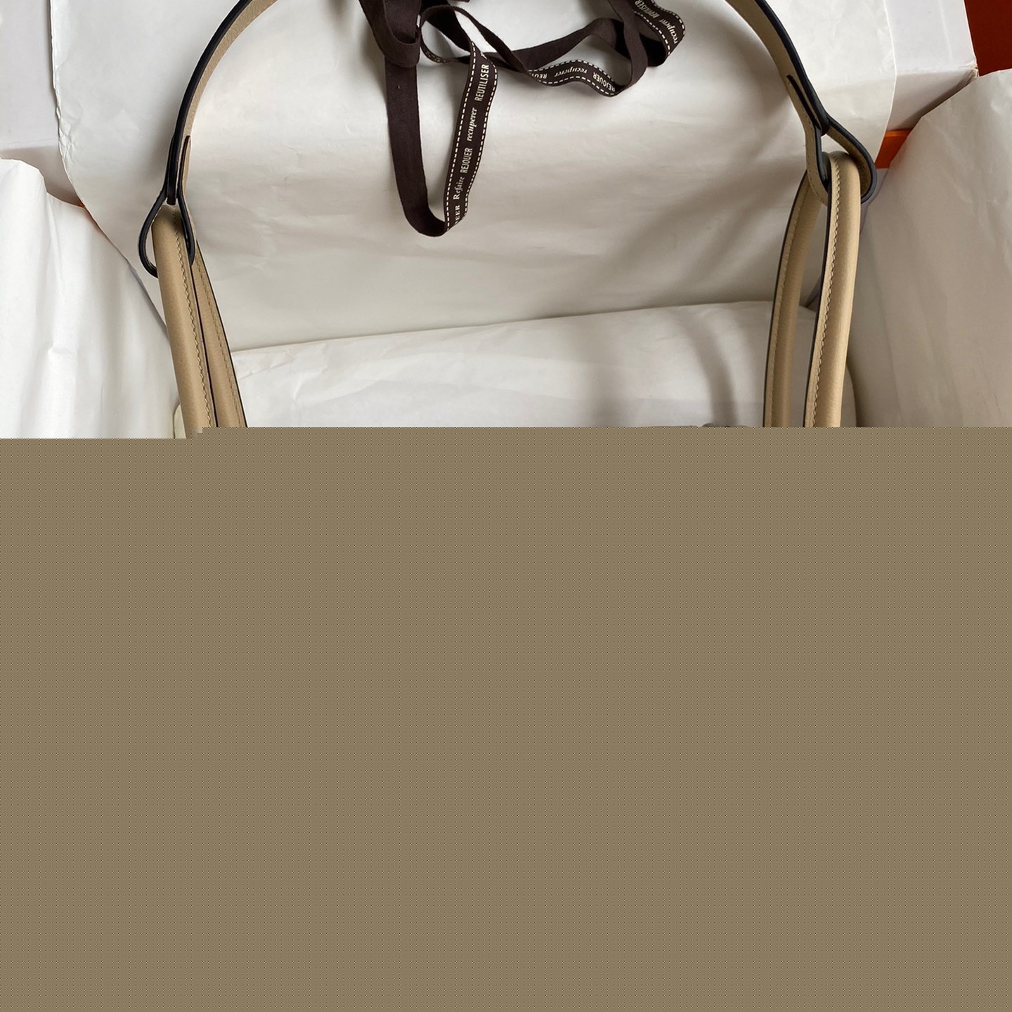 H**mes lindy 26 handmade bag in trench clemence leather