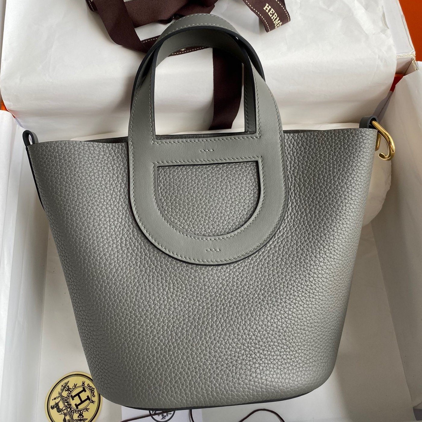 H**mes in the loop 18 handmade bag in gris meyer clemence leather