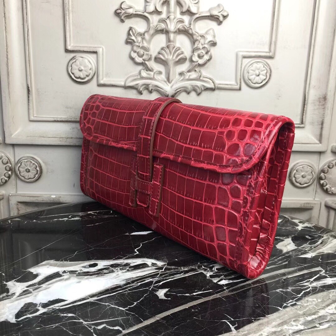 H**mes jige elan 29 clutch in dark red crocodile leather