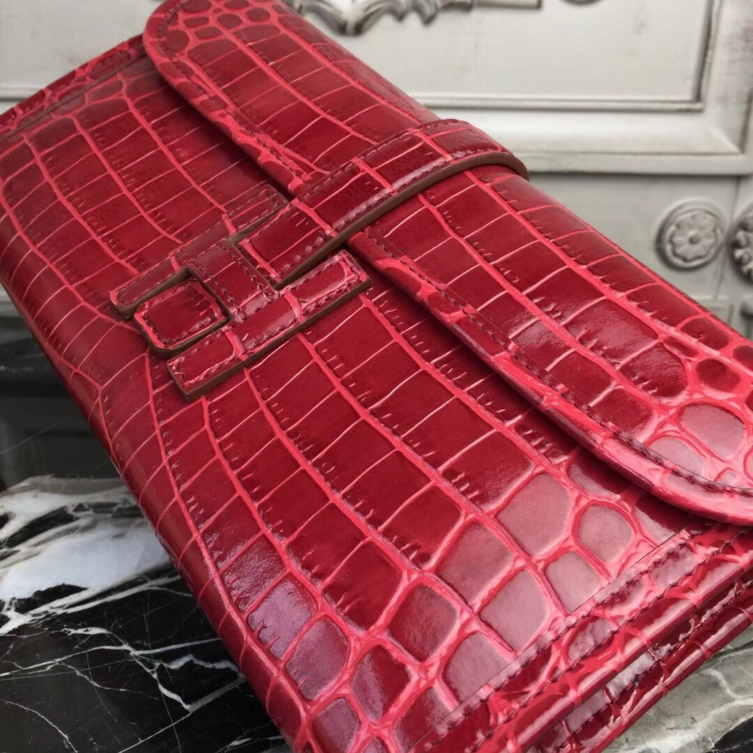 H**mes jige elan 29 clutch in dark red crocodile leather