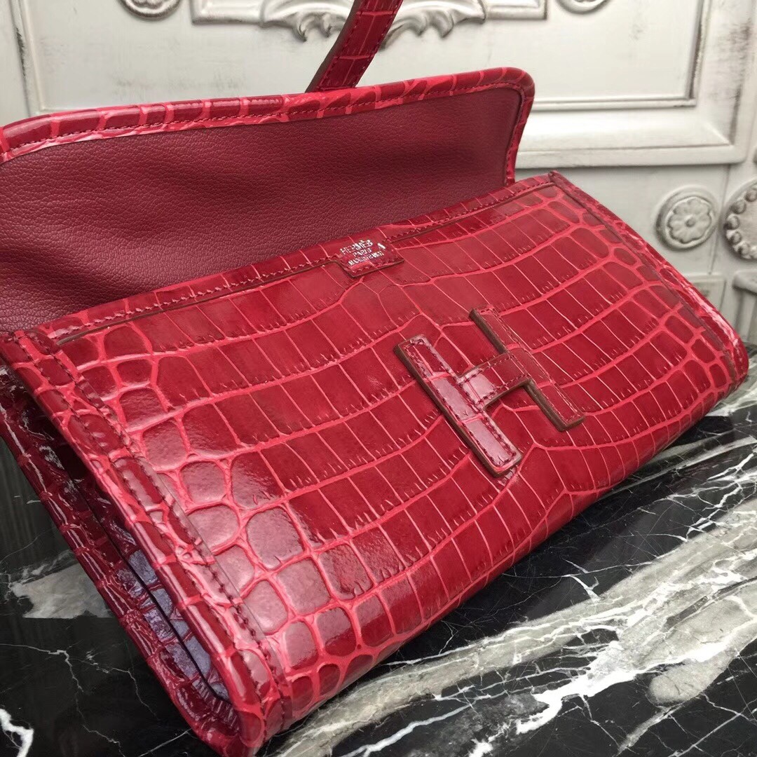 H**mes jige elan 29 clutch in dark red crocodile leather