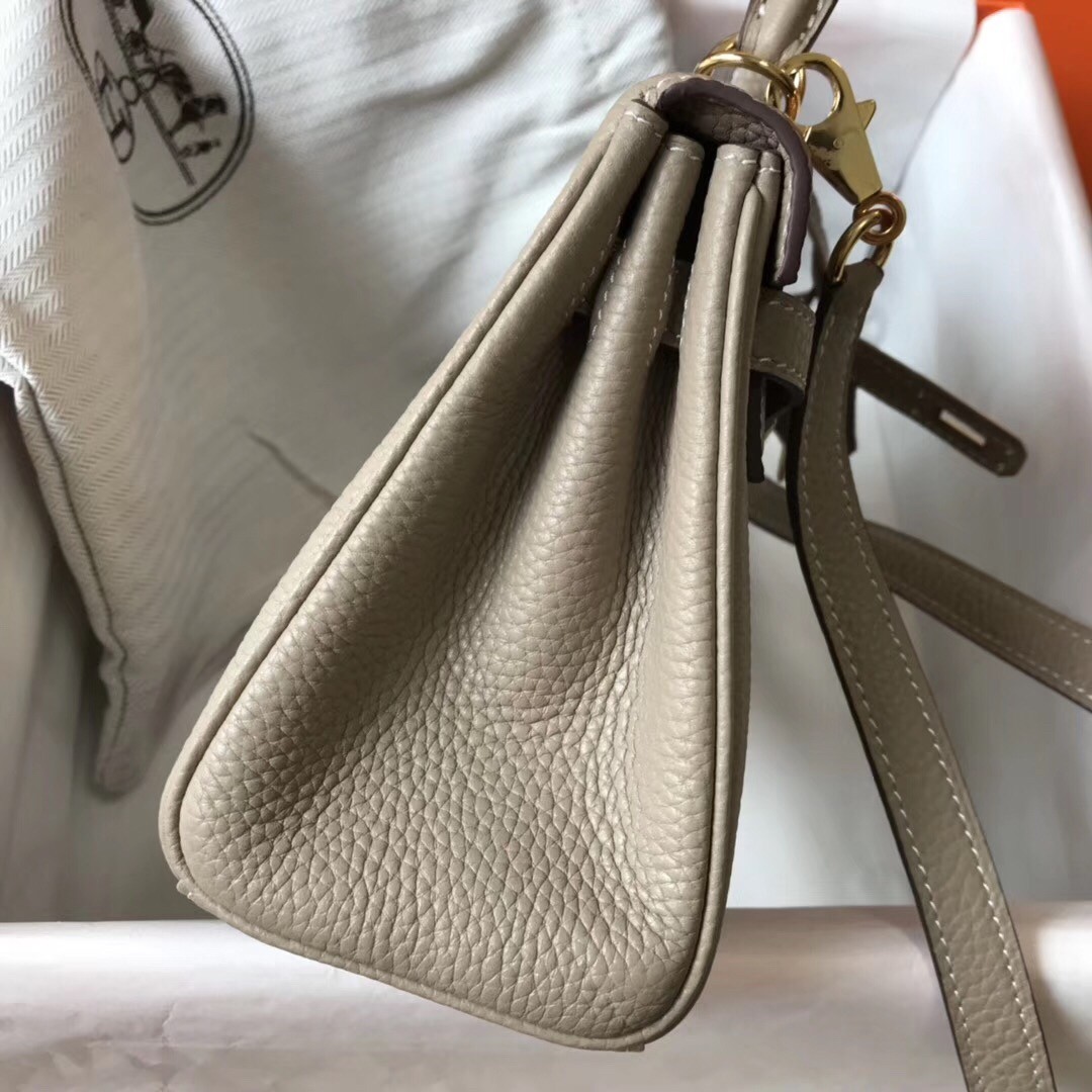H**mes mini kelly 20cm bag in grey clemence leather