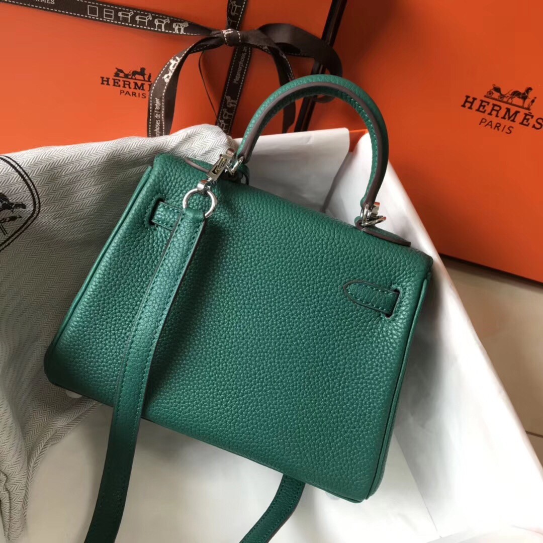 H**mes mini kelly 20cm bag in malachite clemence leather