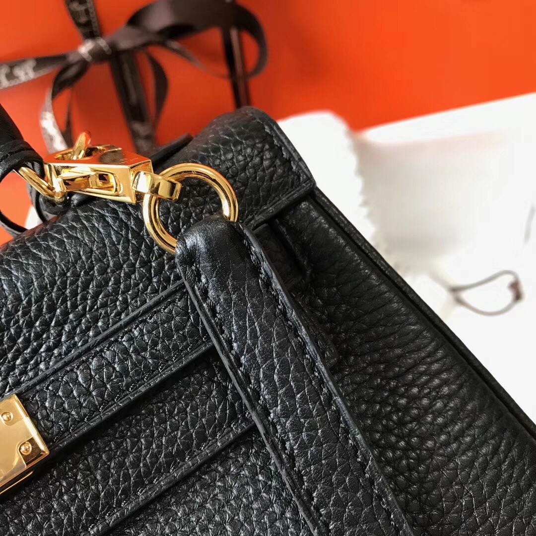 H**mes mini kelly 20cm bag in black clemence leather