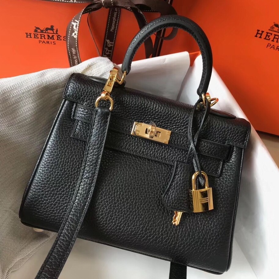 H**mes mini kelly 20cm bag in black clemence leather