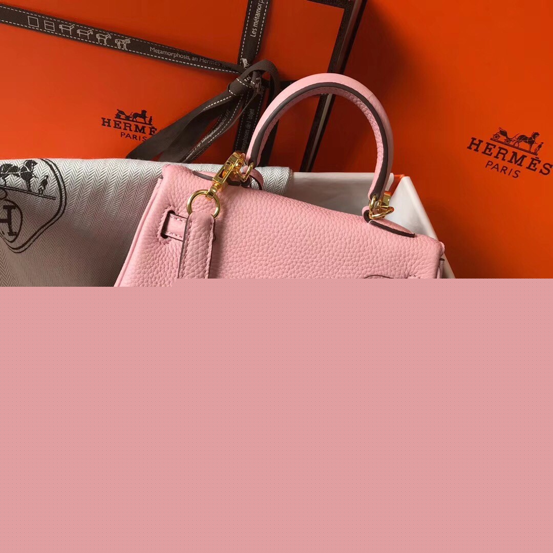 H**mes mini kelly 20cm bag in pink clemence leather